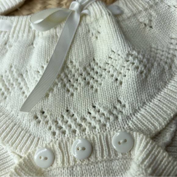 0-6 months Laura Ashley knit bottoms and hat set hat with bear ears - Picture 9 of 12